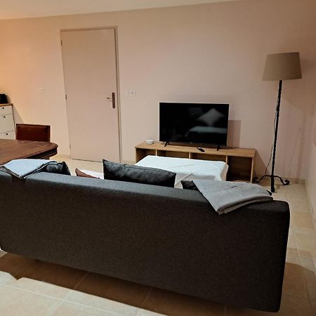 Le Logement Des Barthes Mongauzy Экстерьер фото